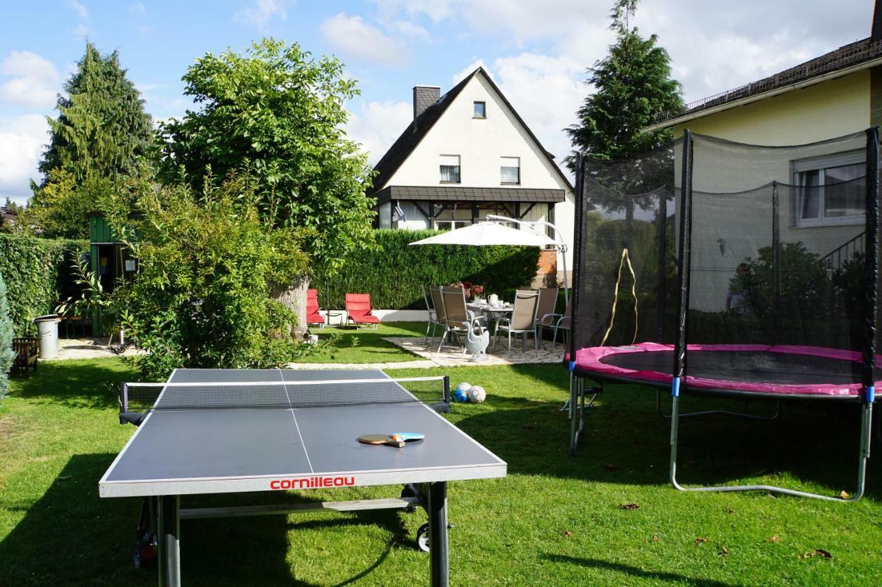 Zwei 4 Sterne Wohnungen Bei Limburg Mensfelden エクステリア 写真